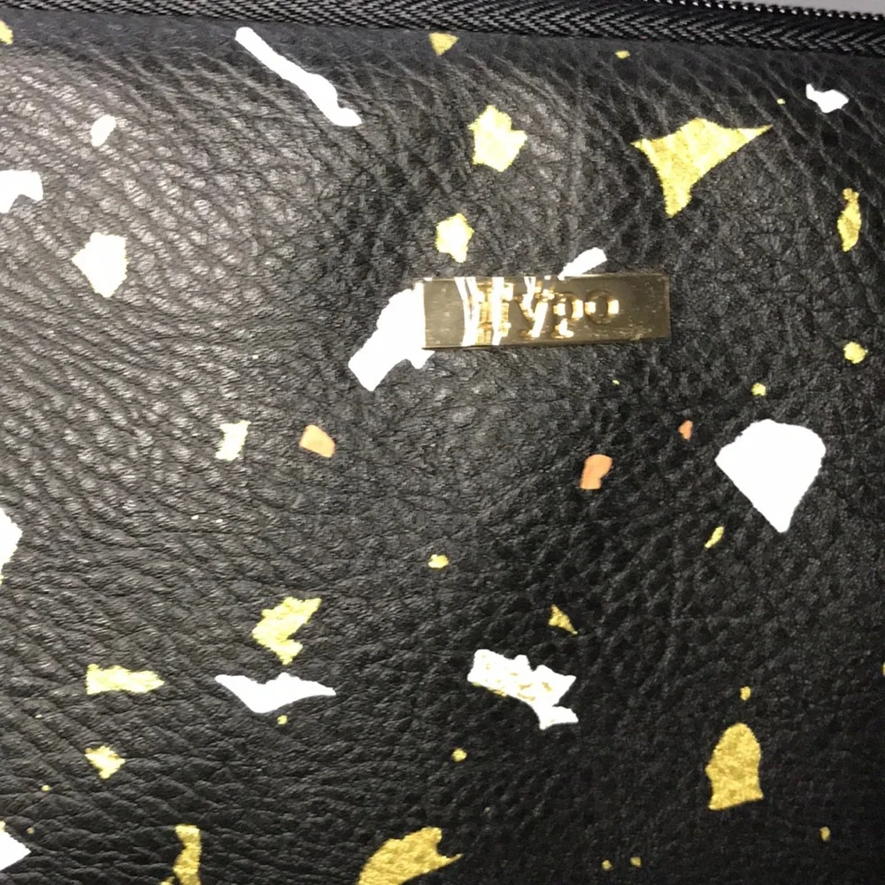 Confetti gold laptop case by Typo 15 inch new